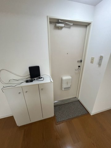 エルレーヴ魚崎の玄関