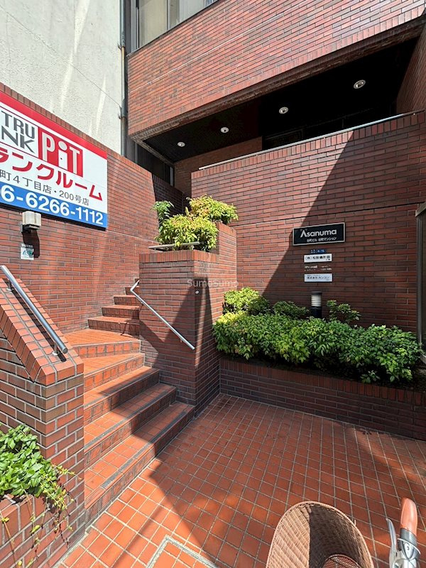 淺沼谷町マンションのエントランス