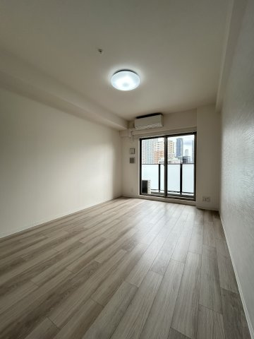 LaDouceur梅田Eastの寝室
