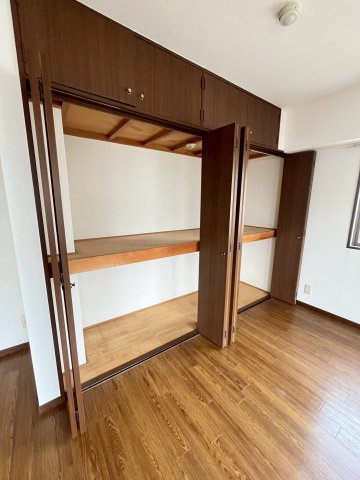 ラファ西宮北口の収納
