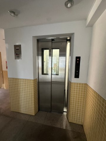 ラファ西宮北口の外観