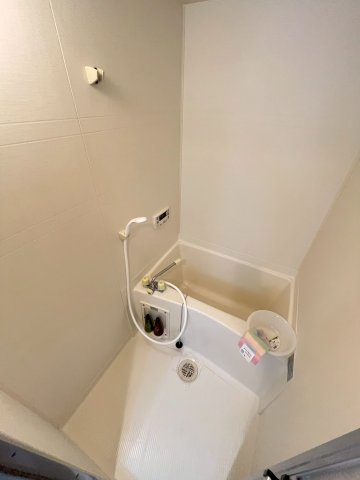 ラファ西宮北口の浴室