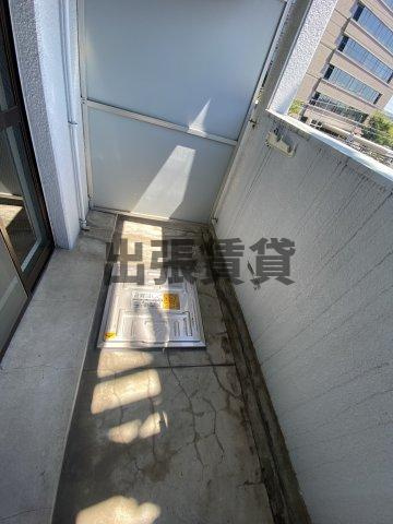 仲介手数料0円！！エスポア庄内緑地のバルコニー