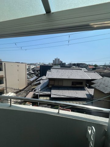 ロイヤルメゾン鹿塩弐番館の展望