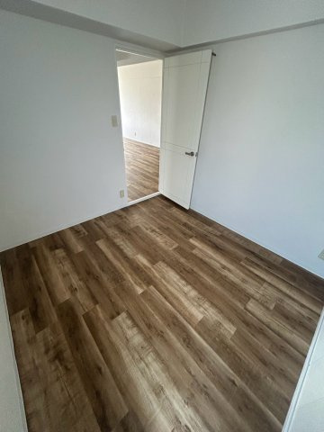 ロイヤルメゾン鹿塩弐番館の内装