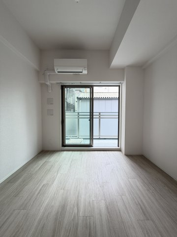 エスリード大阪NEXUSの居間・リビング
