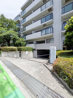 【その他】 | パーク・ハイム芦屋翠ヶ丘 | 駐車場入り口付近