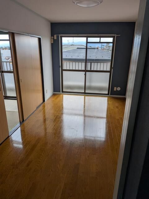 相模原市中央区相生４丁目の賃貸マンションの居間・リビング