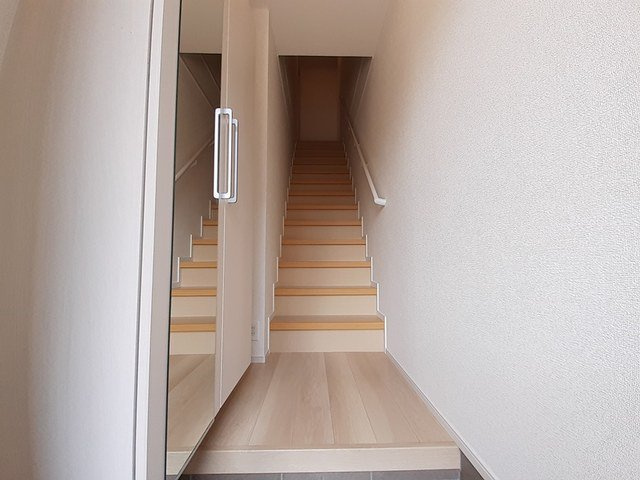 グランデフォルトーネＡの玄関