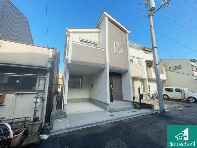 5日(土)6日(日)現地ご見学可能！　尼崎市大庄北　新築一戸建ての外観|安心の10年保証！外観を美しく保ち、雨水で汚れを落とします！気になることがありましたら、お気軽にお問い合わせください！