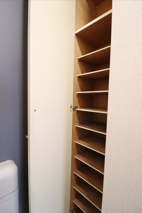 パセオ西府　弐番館の収納