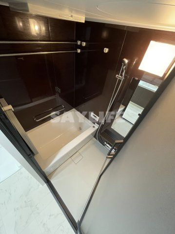 プレサンスＮＥＯ新深江リュミエル の浴室