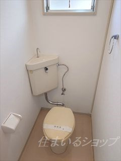 プレジール加藤　Ｃのトイレ|窓あり