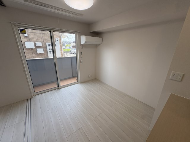グランクレール西二見の居間・リビング