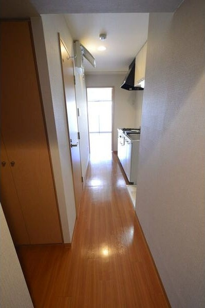 AXISの玄関