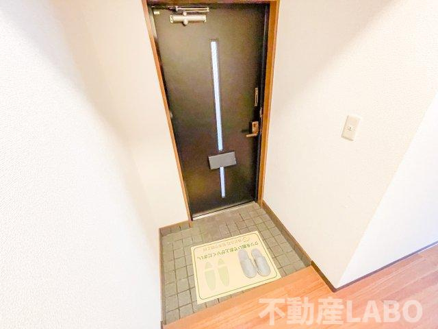 パルコートKUSAKAの玄関