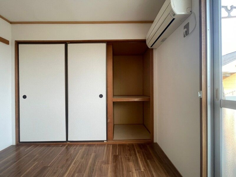 プレジールコスモスB棟