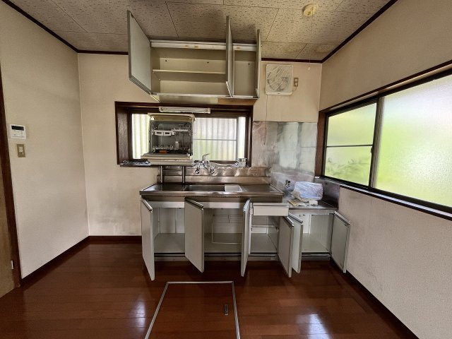 間々田2450戸建てのキッチン|キッチン収納