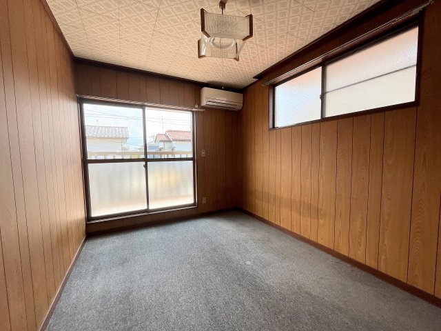 間々田2450戸建ての洋室|2階洋室
