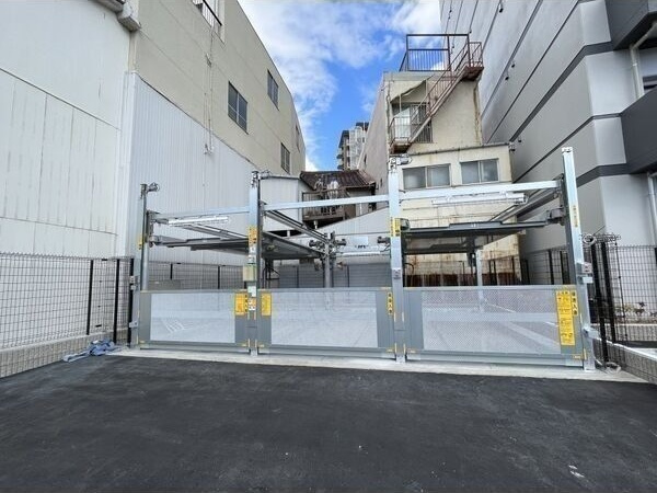 S-RESIDENCE熱田Ⅱの駐車場