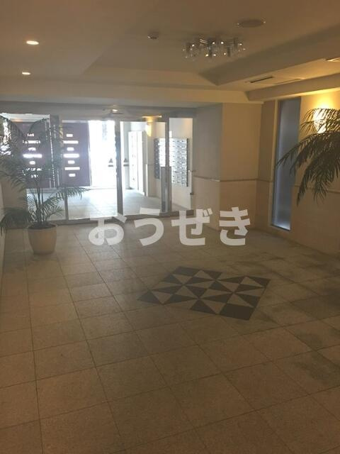 日神デュオステージ関内大通り公園のロビー