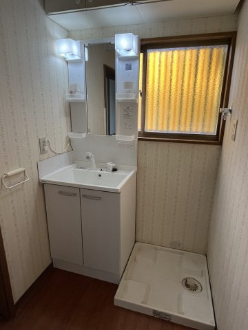 小山市乙女一丁目戸建ての洗面所
