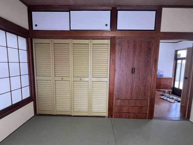 小山市乙女一丁目戸建ての収納|1階南側和室収納