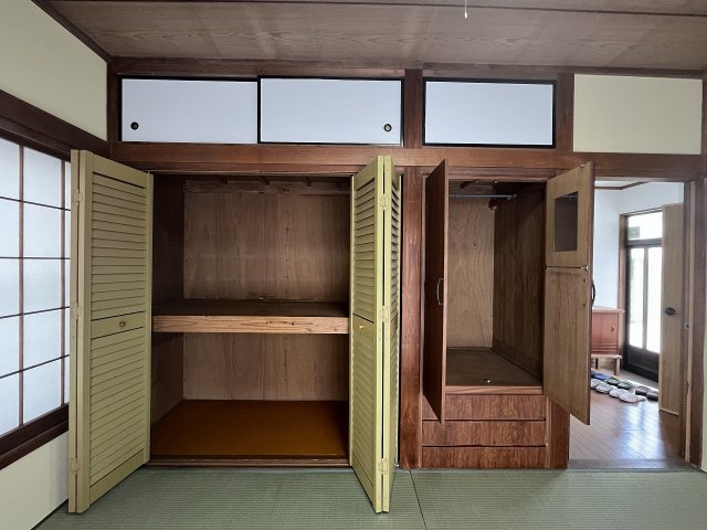 小山市乙女一丁目戸建ての収納|1階南側和室収納