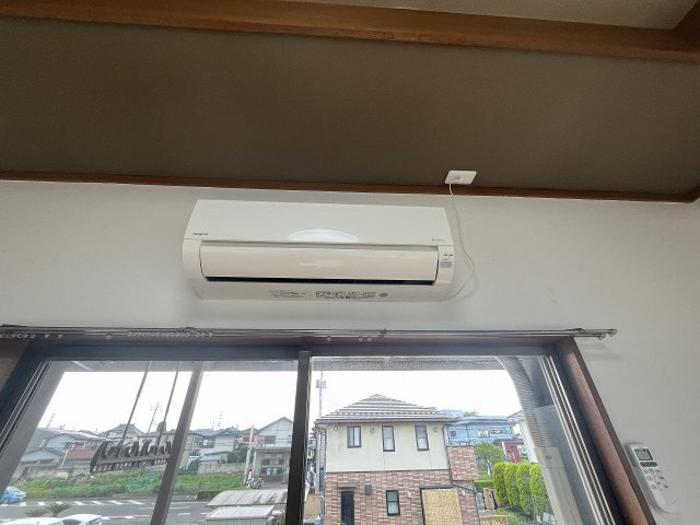 小山市乙女一丁目戸建ての設備|2階洋室エアコン