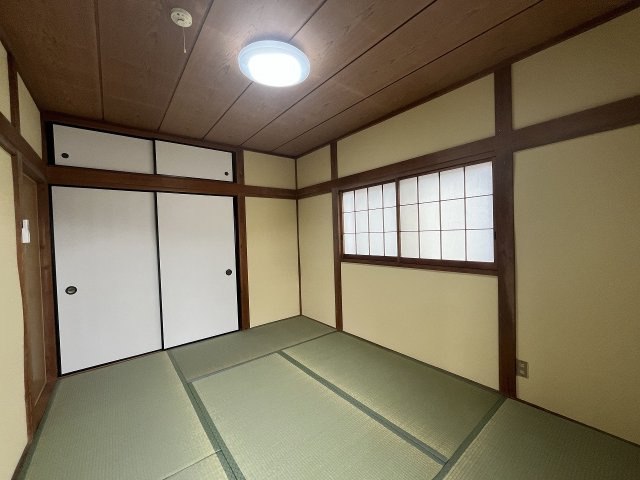 小山市乙女一丁目戸建ての和室|2階和室