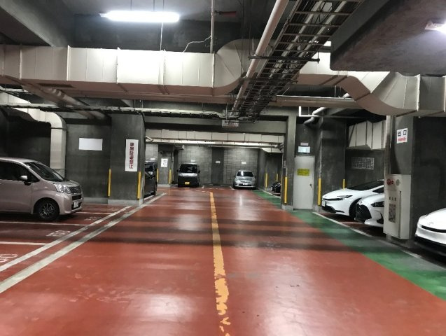 仙台市宮城野区榴岡５丁目の駐車場