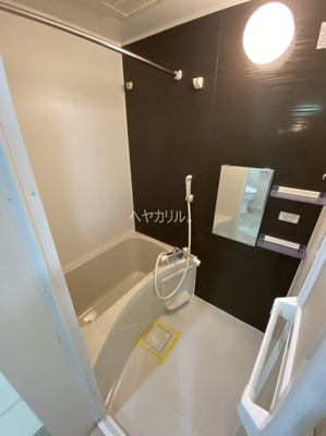 【浴室】 | ラ・カーサ・ヴィータ | 同建物別部屋参考

