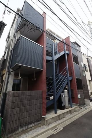 エヌブランの外観