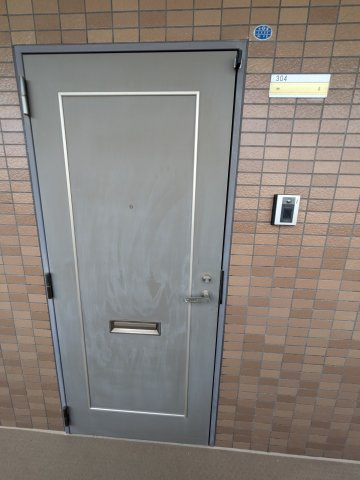 ラフィーネ港北Ⅱの玄関