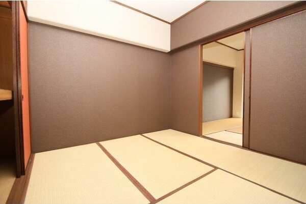 リリーハイツ八事の和室