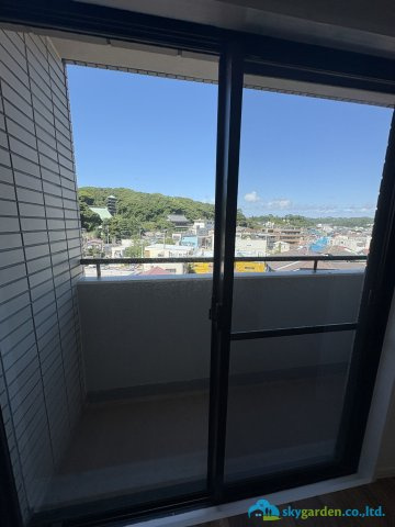 藤和江ノ島ホームズステージⅡの展望|絵画のような眺め2方向から海が見れます。１方向から江ノ電の通過が見れます。
