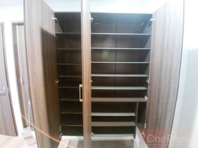 エレナ本山の収納