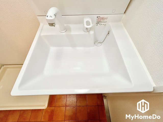 寿ゞやマンション大曽根の洗面所|洗面ボウルが広めなので、忙しい朝でも身支度がしやすく時短になります。