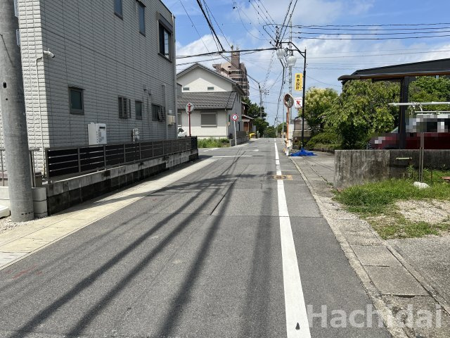 碧南市松江町6丁目1期　新築戸建＜4号棟＞の前面道路含む現地写真