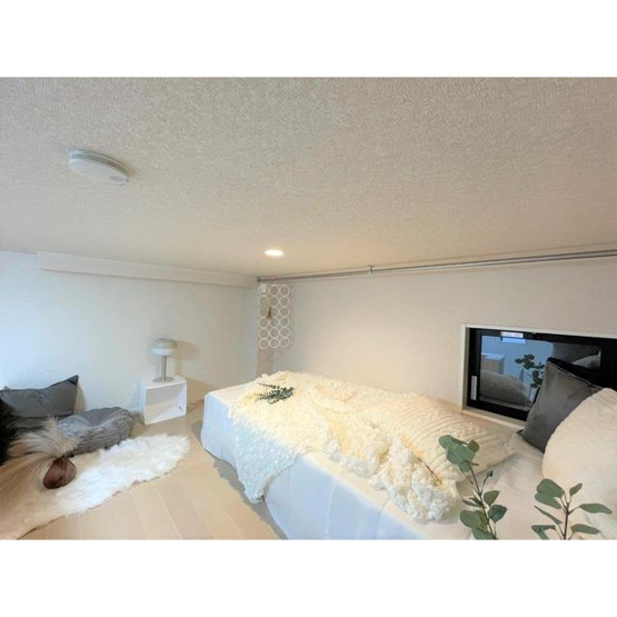 【寝室】 | トスカ | 同建物別部屋参考モデルルーム設置、ロフト
