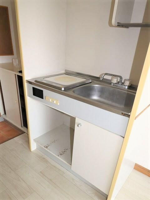 横浜市緑区寺山町の賃貸マンションのキッチン