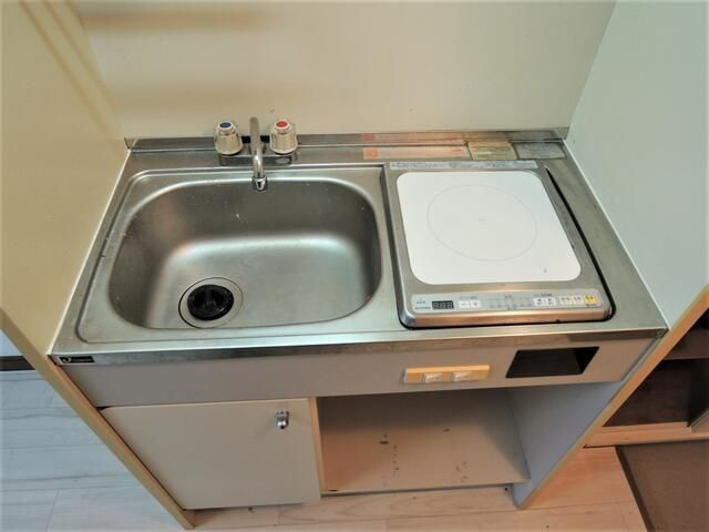 横浜市緑区寺山町の賃貸マンションのキッチン