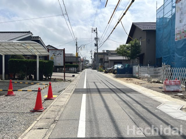 碧南市松江町6丁目1期　新築戸建＜3号棟＞の前面道路含む現地写真