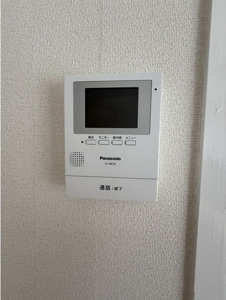 シャトー春山のセキュリティ|モニター付きインターホン