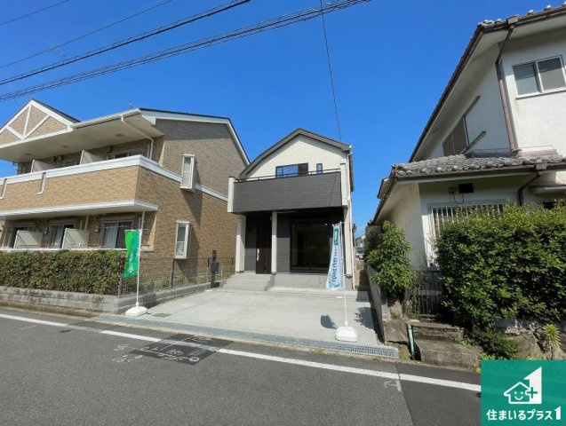 29日(土)30日(日)現地ご見学可能！　伊丹市荻野　新築一戸建ての外観|安心の10年保証！外観を美しく保ち、雨水で汚れを落とします！気になることがありましたら、お気軽にお問い合わせください！
