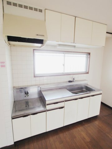 安芸郡海田町堀川町の賃貸マンションのキッチン