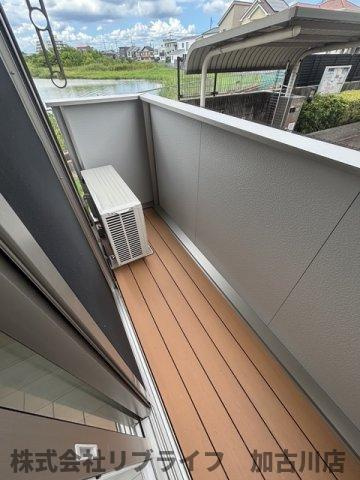 グランクレール西二見のバルコニー