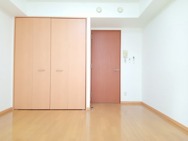 ブルームの洋室