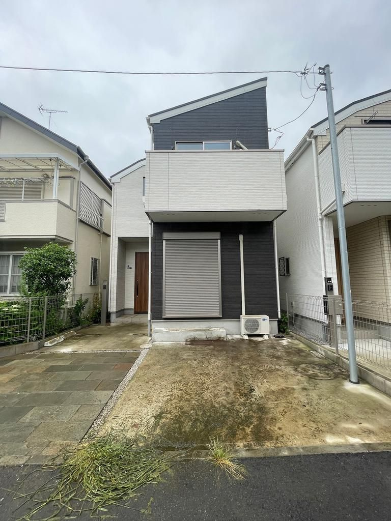 三鷹市大沢４丁目の中古一戸建の外観