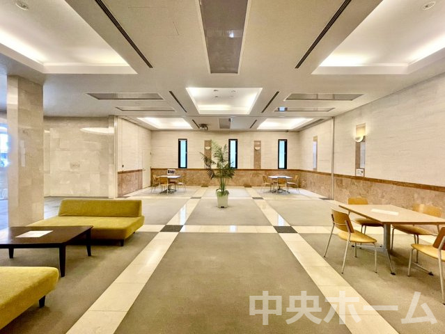 クレストフォルム上野グランステージのエントランス|エントランス